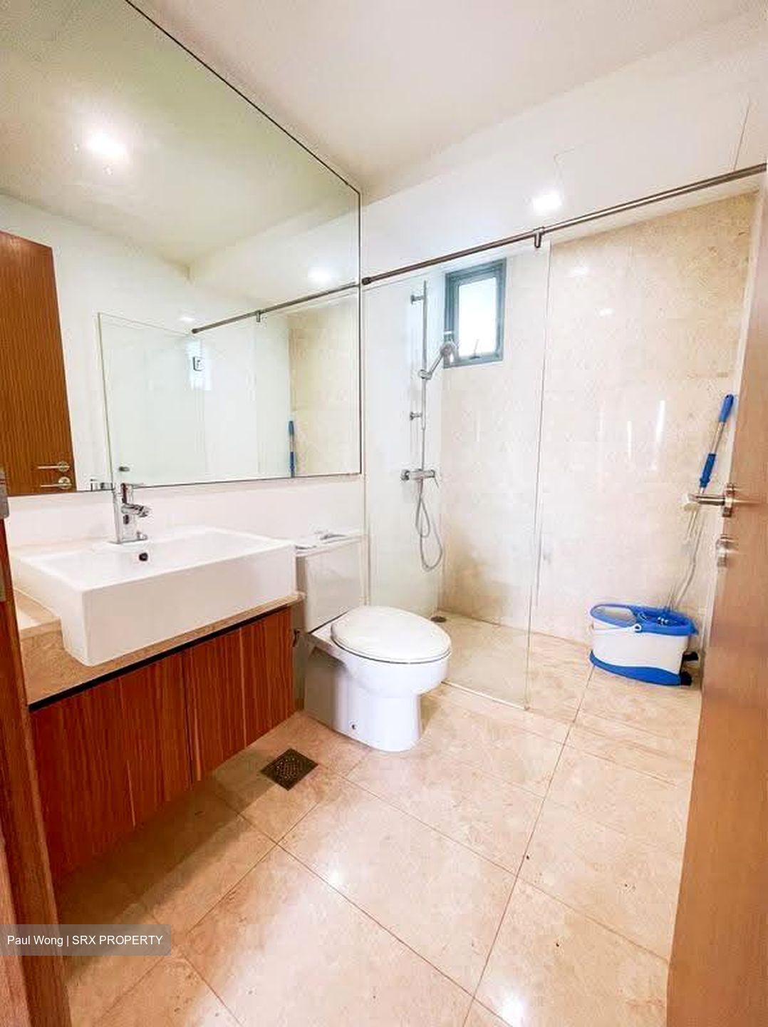 Waterfront Waves (D16), Condominium #627229881